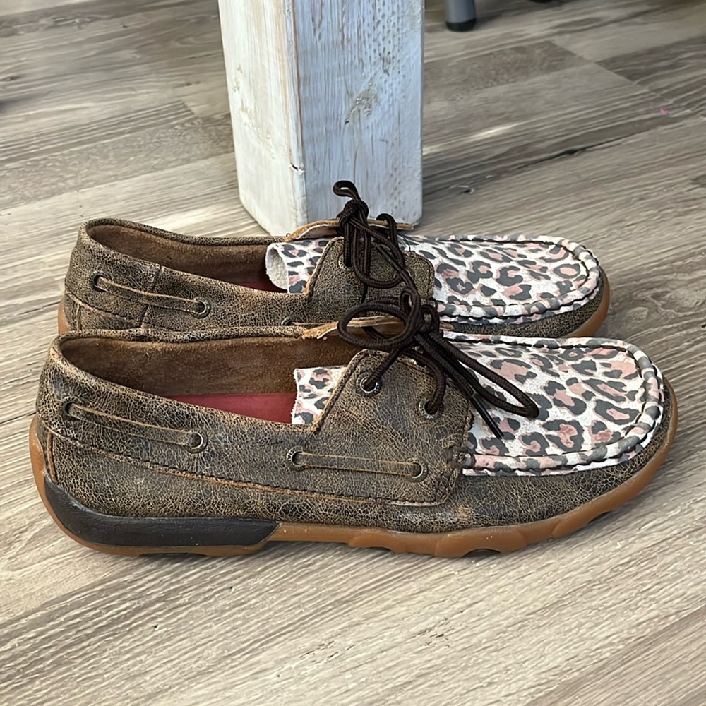NWOT Twisted X shoes/7.5